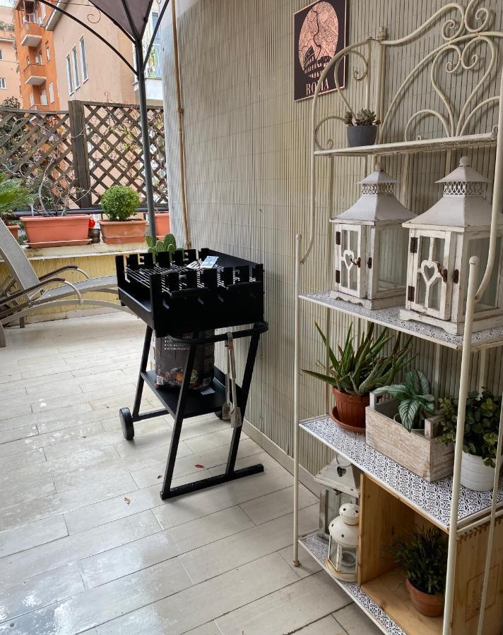 Penthouse Apartment With Terrace Close To Vatican Рим Екстер'єр фото