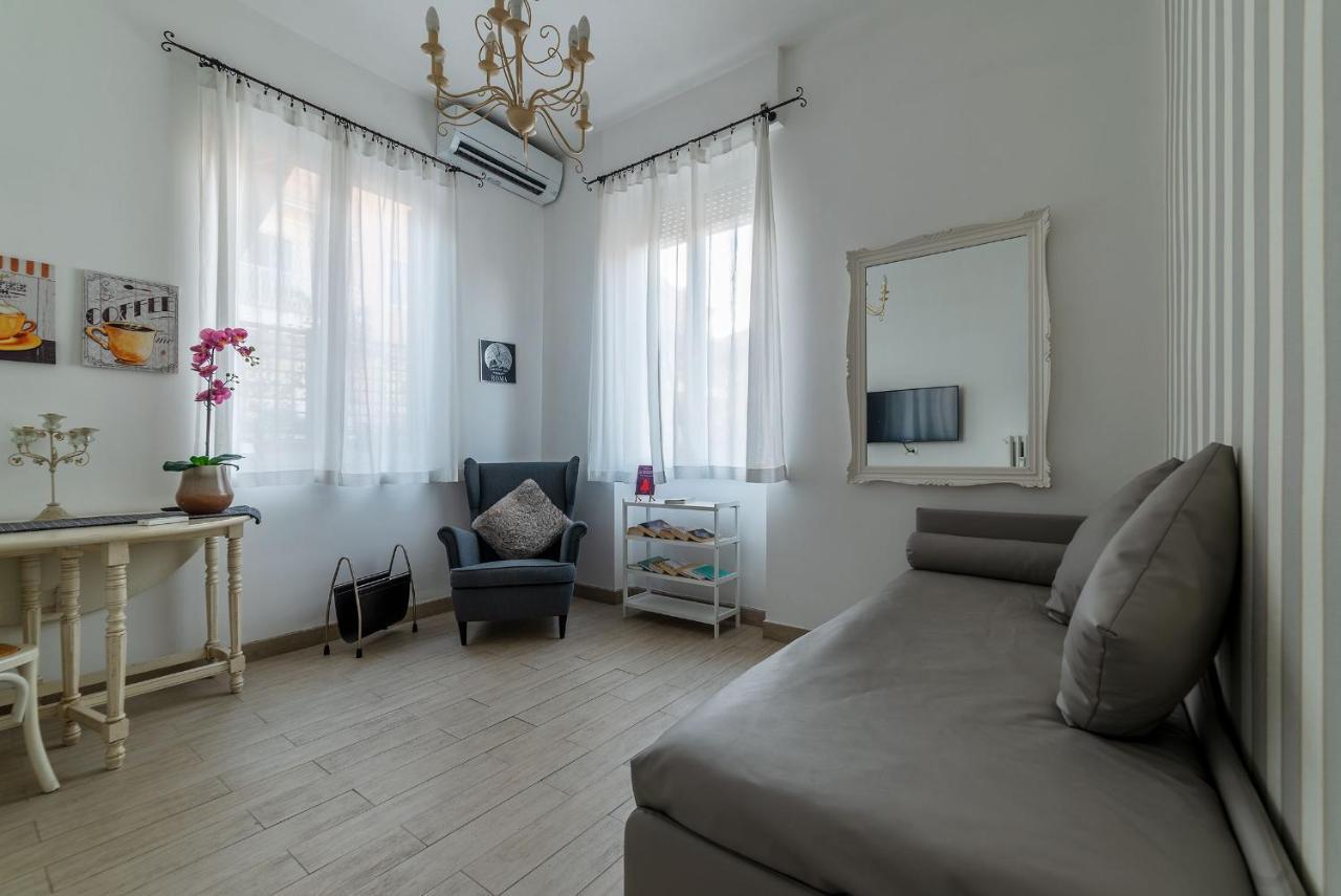 Penthouse Apartment With Terrace Close To Vatican Рим Екстер'єр фото