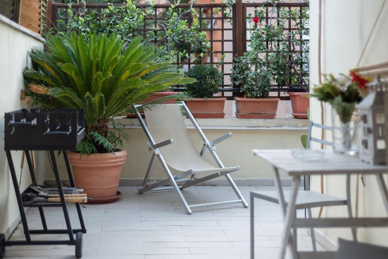 Penthouse Apartment With Terrace Close To Vatican Рим Екстер'єр фото
